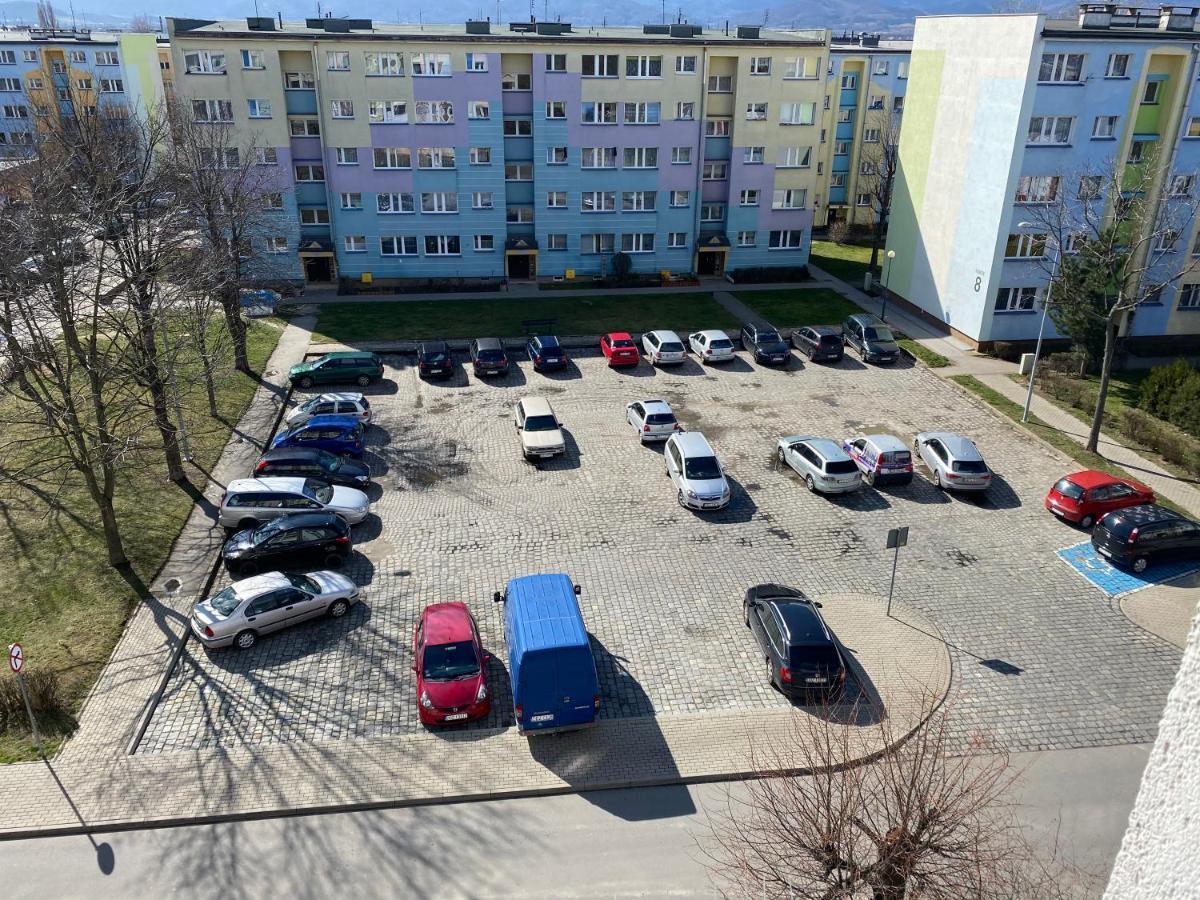 Apartament Oś. Błękitne 10H Dzierzoniow Bagian luar foto