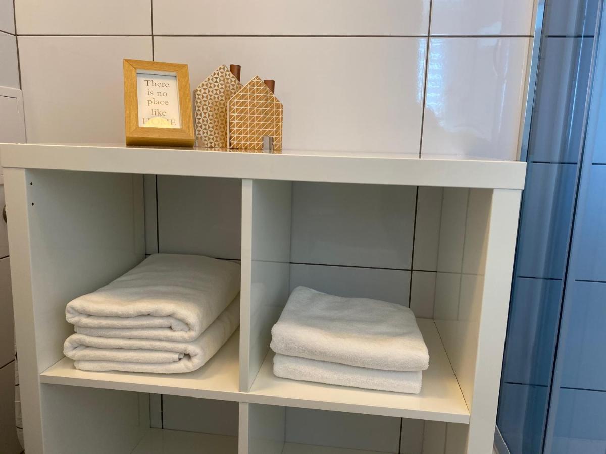 Apartament Oś. Błękitne 10H Dzierzoniow Bagian luar foto